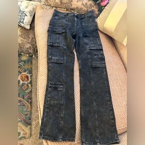 Isabel Marant Women’s Designer Jeans. Size 8 (29-30) (40 in Euro sizes) Black